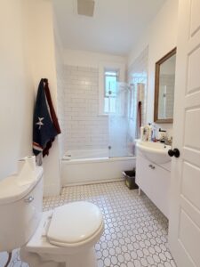 2135 Bould Edouard Montpetit - Appt 5
