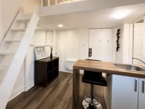 1659 St Hubert, appt 8