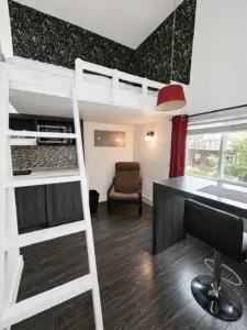 1663 rue St Hubert, appt 6