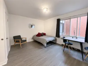 5187 Berri, appt 29