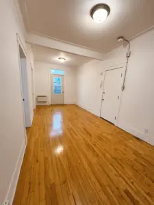 1887 rue Préfontaine, appt 9