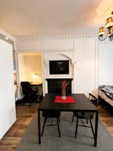 1659 rue St Hubert, appt 13