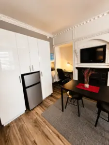 1659 rue St Hubert, appt 13