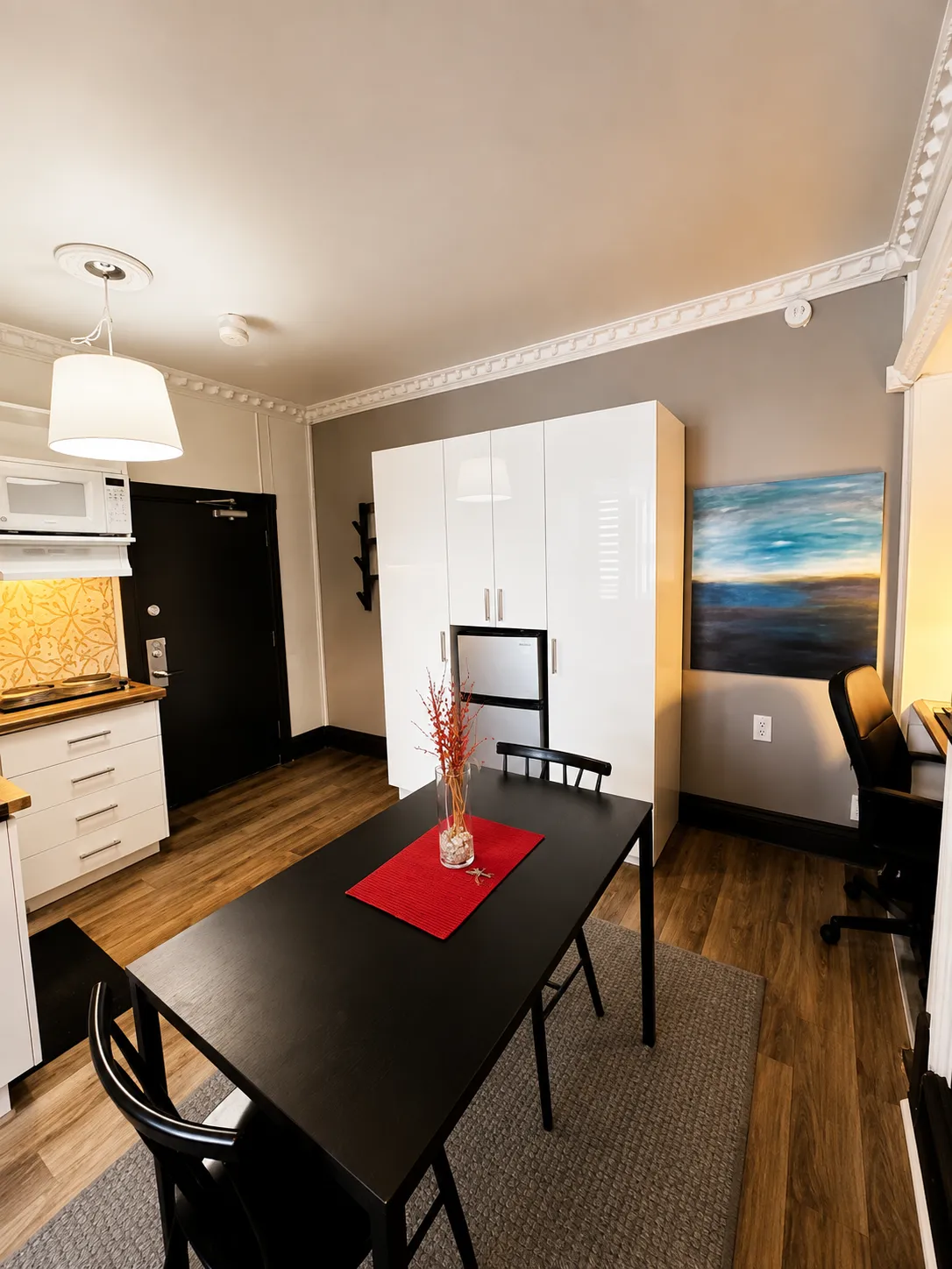 Grand studio meublé spacieux et tout inclus à Montréal – Berri/UQAM — photo 1