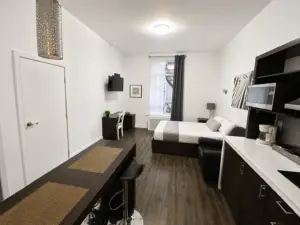 1609 St Hubert, appt 5