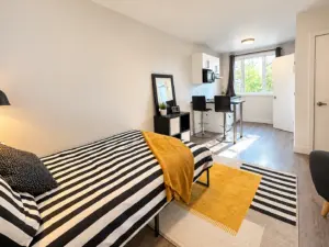5365 rue Berri, appt 102