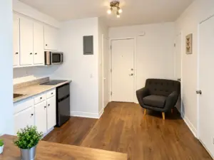 5187 Berri, appt 32